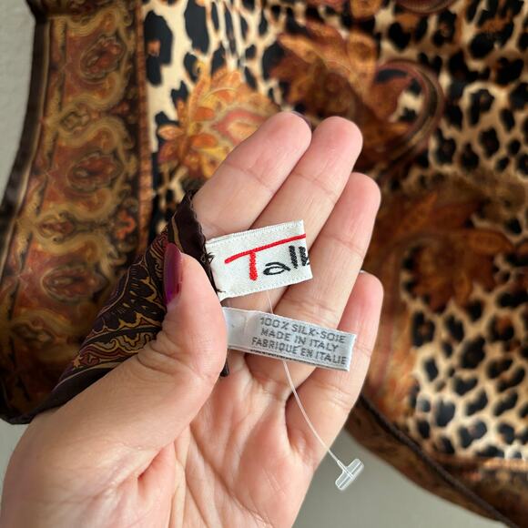 Vintage Talbots 100% Silk  Made in Italy Animal Print Scarf One Size - Picture 4 of 5